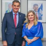 Trabalho de Ivana Bastos garante aviso de licitação para sinal de celular em diversos municípios da Bahia.
